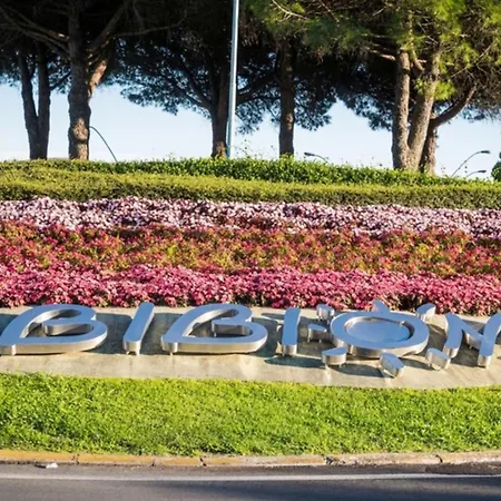 Villa Comfortable In Bibione Pineda