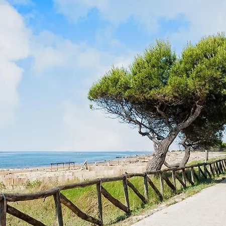 Villa Comfortable In Bibione Pineda Lo Stallone