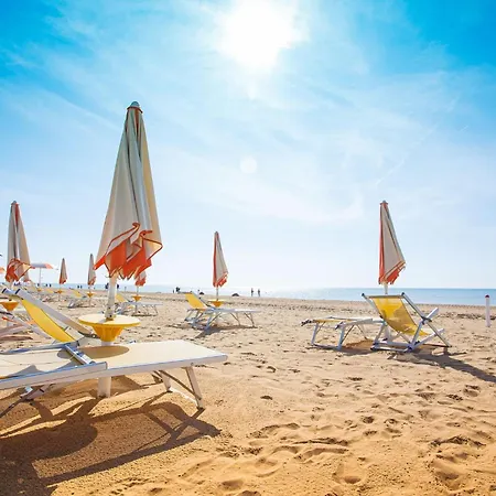 Comfortable In Bibione Pineda Villa