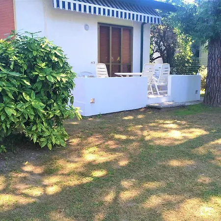 Comfortable In Bibione Pineda Villa *