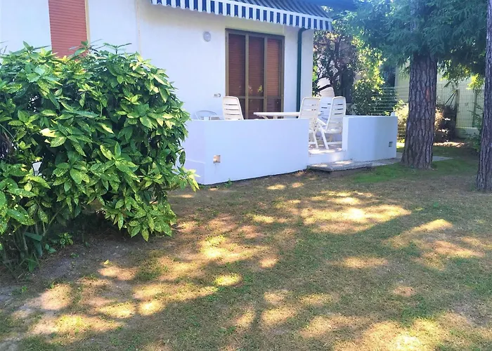 Comfortable In Bibione Pineda וילה *